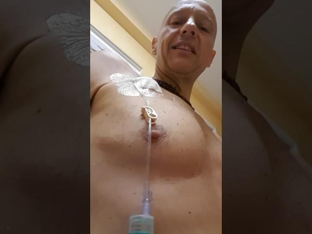 How to put on venous port