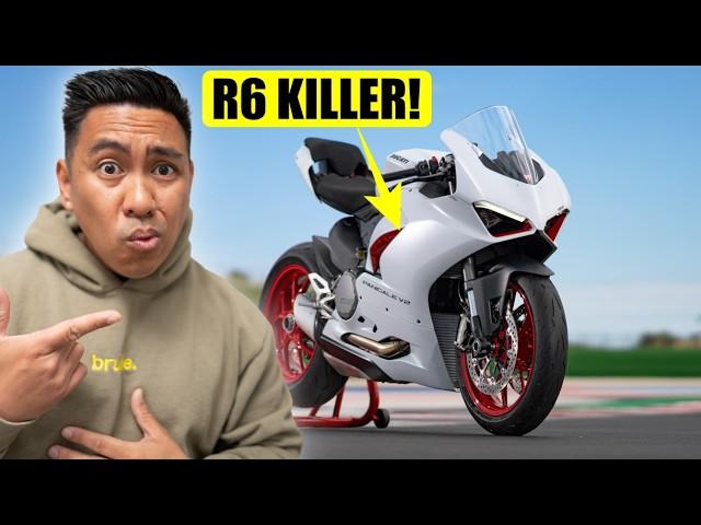 THE DUCATI PANIGALE V2 KILLED THE YAMAHA R6!