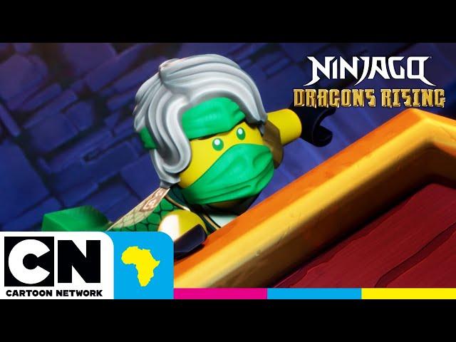 Lloyd and Zeatrix Ultimate Fight | Ninjago Dragons Rising | @CartoonNetworkAfrica