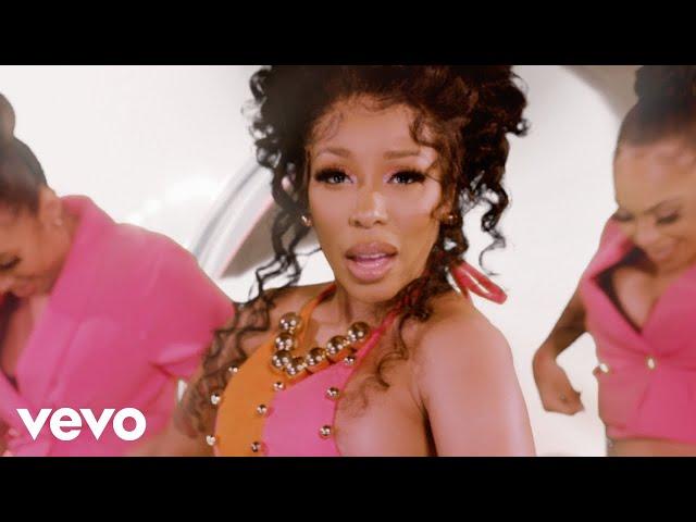 K. Michelle - Scooch (Official Music Video)