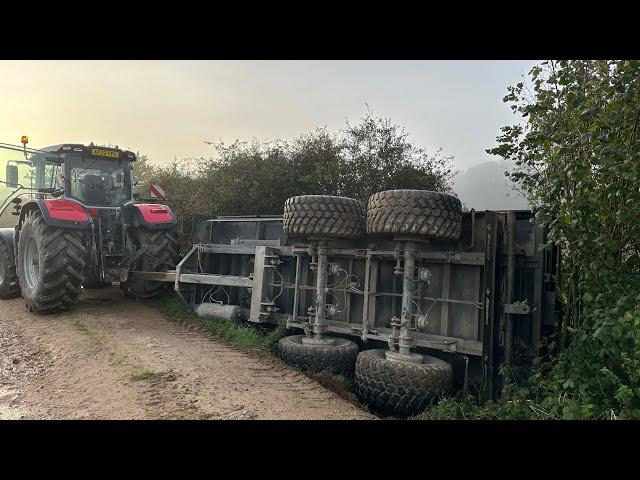 I don’t like Mondays. Trailer tipped over disaster and Jcb’s stuck