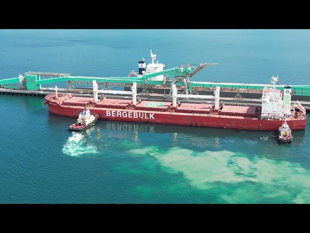 DJI mini 3 pro,tug boats docking ship at Port Lincoln wharf