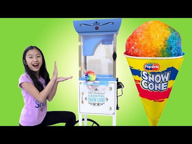 Pretend Play Food Truck Toy with GIANT SNOW CONE