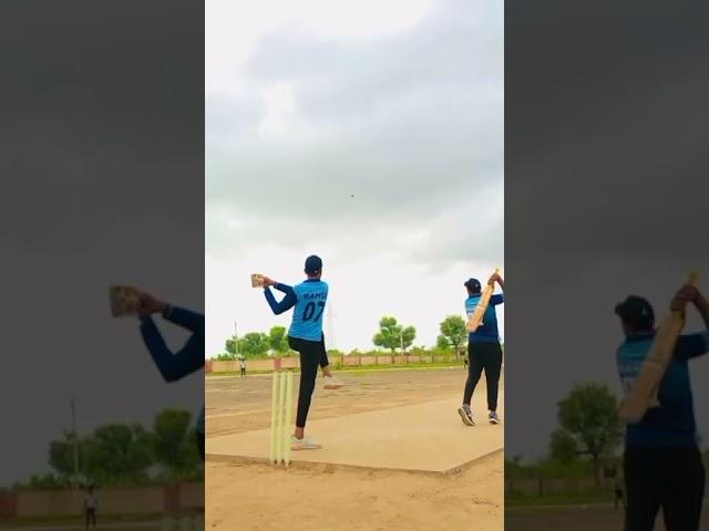 Rahul Saini 17 ka bhi  cricket video
