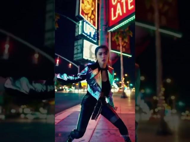 AI-Cidi DANCE Shake It to the Max (FLY) #shakeittothemax