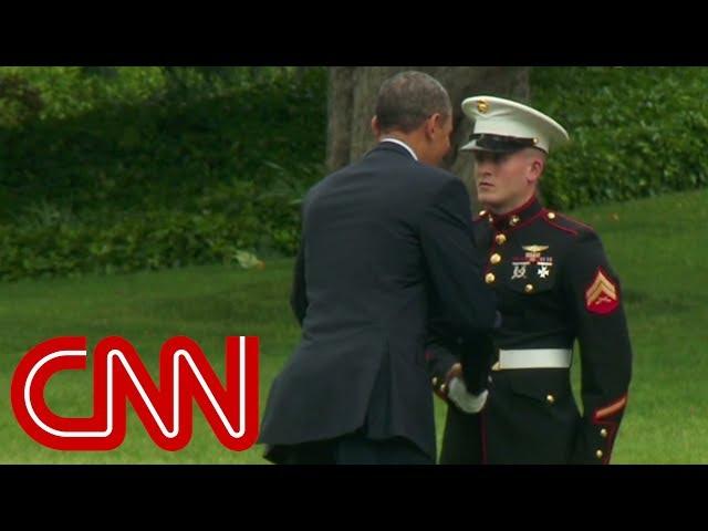 Obama forgets to salute