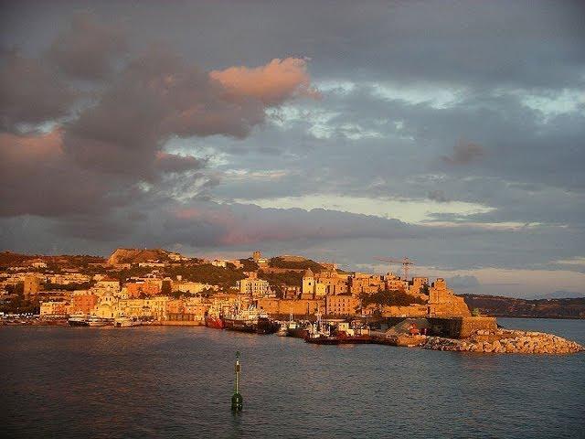 Places to see in ( Pozzuoli - Italy )