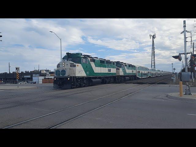 Niagara Express GO Trains, VIA Rail & CN Railfanning at Fourth Line in Oakville - Summer 2022