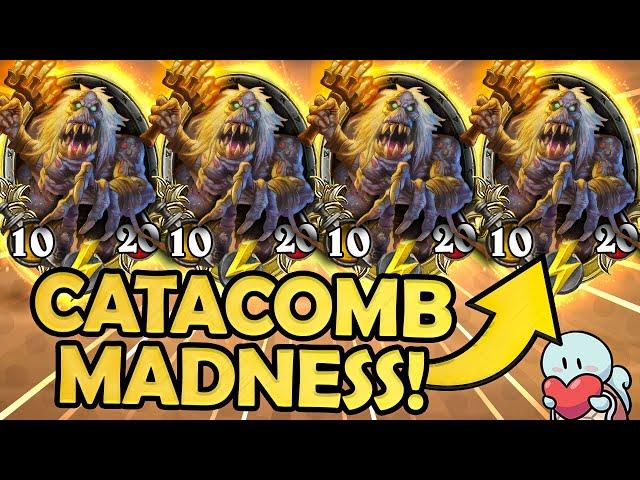 QUADRUPLE GOLDEN CATACOMB CRASHER! | Hearthstone Battlegrounds