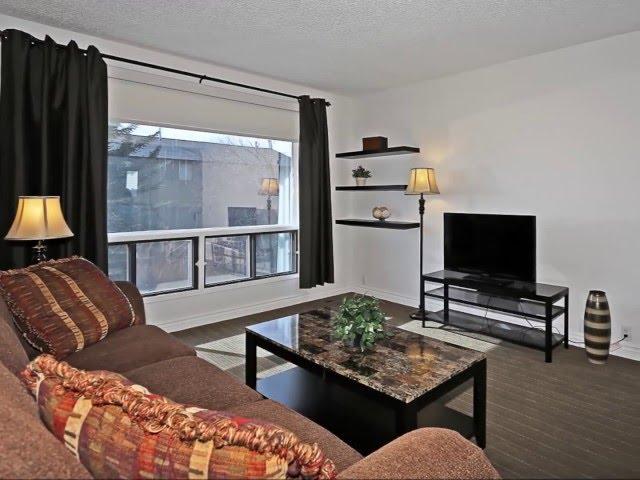 Spacious 2 bedroom townhome with garage in Glenbrook, Calgary, Alberta