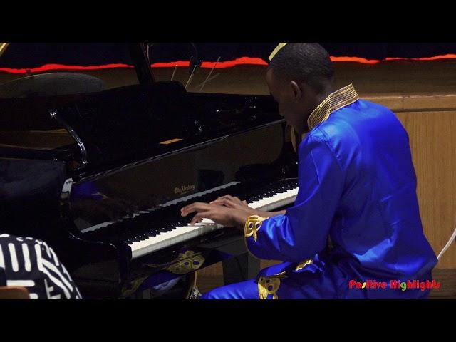 Pianist Aaron Clarke In Concert (Short Version)