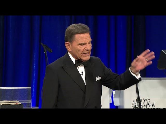 Celebrate 2018 With Kenneth Copeland