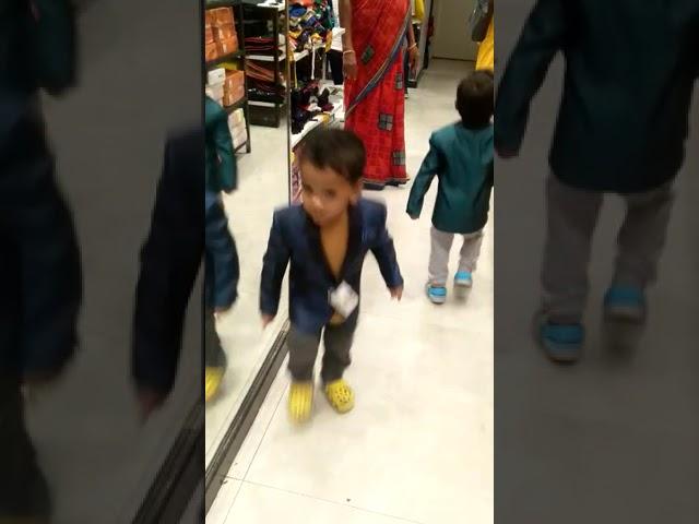 Viswajeet and Rithin dancing at KLM fashion shopping mall | Dondapati Krishna Stories #klm #fashion