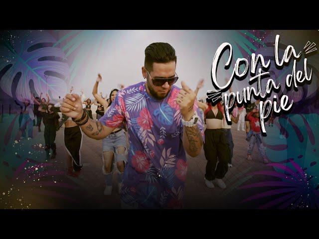 Con La Punta del Pie - Roberto González (Video Oficial)