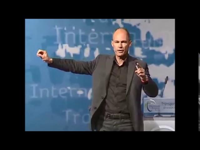 Bertrand Piccard keynote | Executive Speakers Bureau