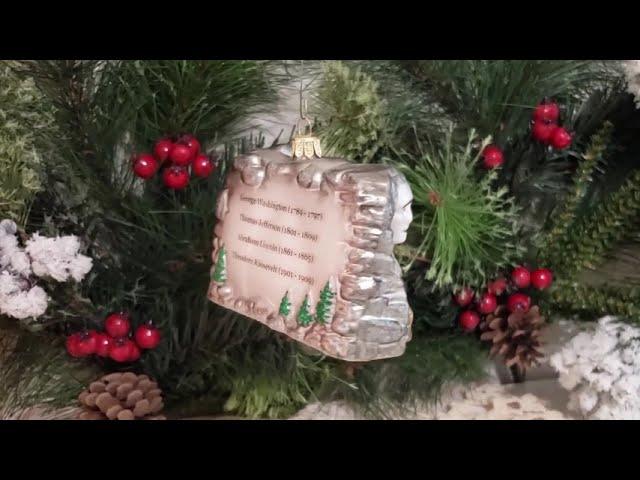 Mount Rushmore - Glass Christmas Ornament