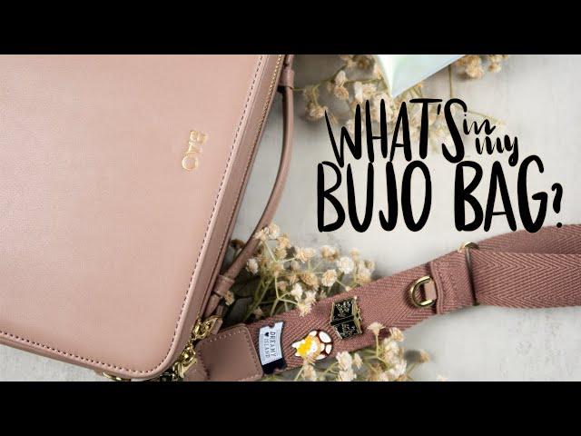 What's in my Bag?  sharing what I keep in my journal bag and how I organize it | Absent Studio BAO