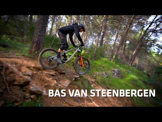 Bas van Steenbergen - Trail Ride