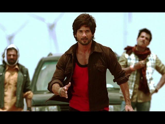 Shahid gets Violent in public - R... Rajkumar