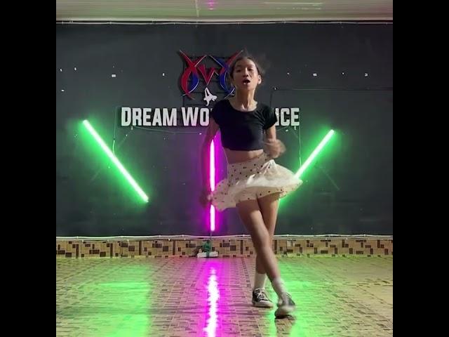 Bristi Chhetri - Elementary Level Dance | Dream Works Dance #dance #bollywooddance