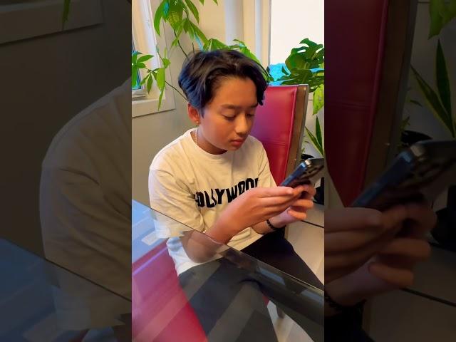 Always play with your siblings guys,don’t glued your eyes on your phone #shorts #funny #siblings