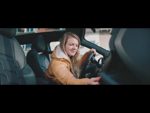 LÆG MOBILEN … så er du lægger – kør bil, når du kører bil