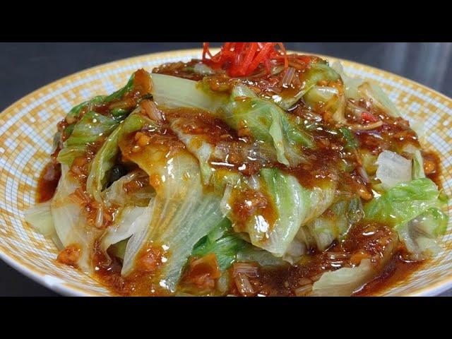 The chef teaches you the home-cooked practice of oyster sauce lettuce, the steps are detailed, crisp