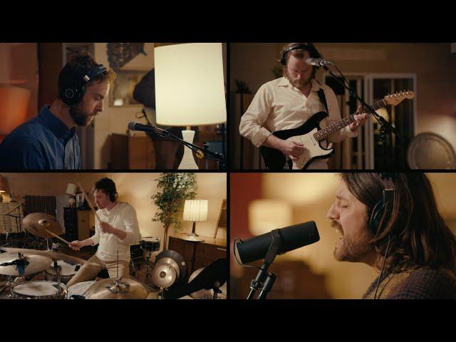 Bendigo Fletcher - Broken Routine (Live from La La Land Studios)