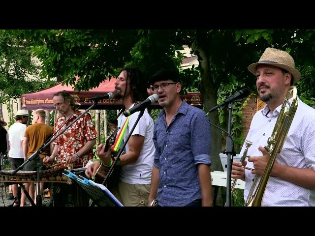 Větříček - Czech Folk Song - Meet Your Street - Hudba za rohem 2023