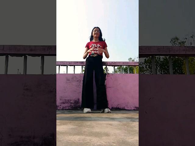 Bahara  #Shorts #Ayushi gupta #Dance
