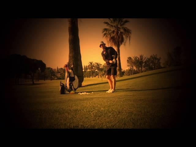 Peter Gustafsson works short game at Los Naranjos