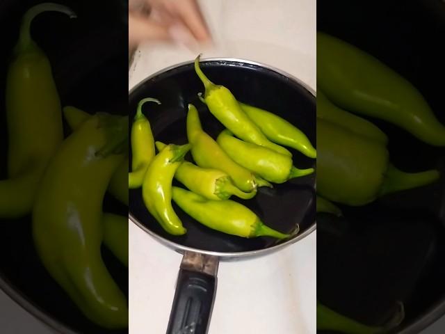 chatpati mashala mirchi #shortvideo #cooking #recipe #gharkaujala #bhakti