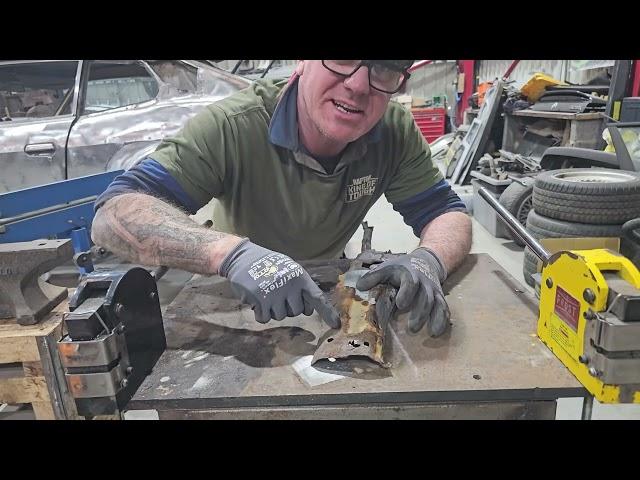Revolutionary Laser Cleaning Machine Removes Rust from Porsche 911! -ZAC Laser