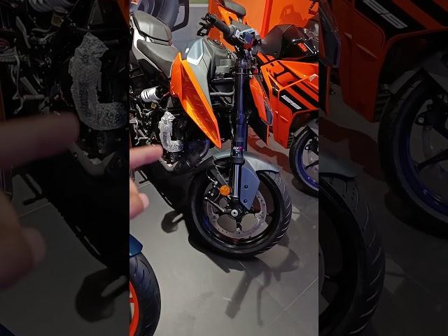 New KTM Duke 250 Blue Color With Orange Color