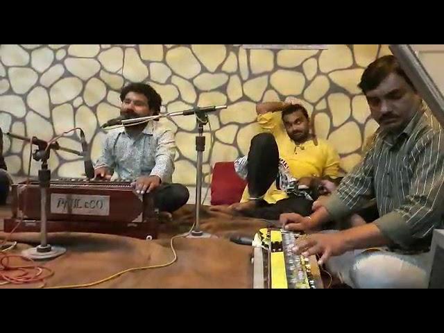 Mahesh yogi and jignesh kaviraj moj moj