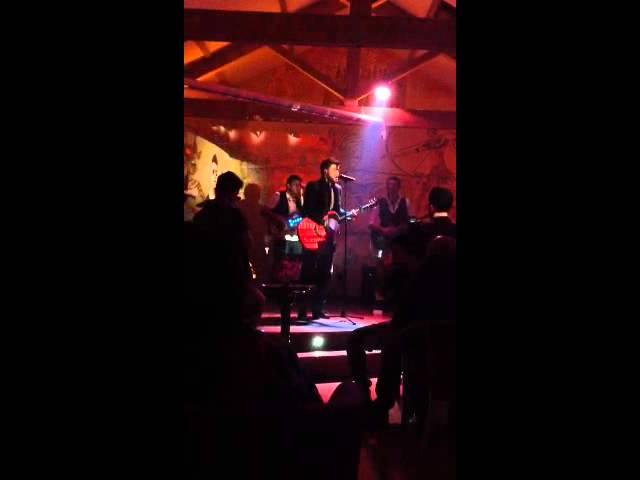 Hussnain Lahori-Kangna/Amplifier
