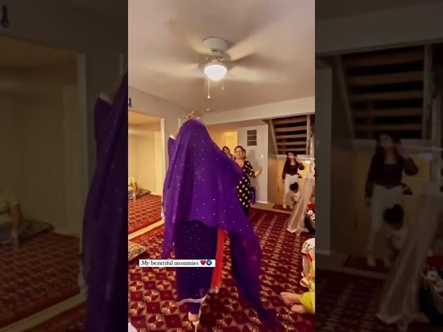 رقص دختران افغان زمینAfghan girls dance