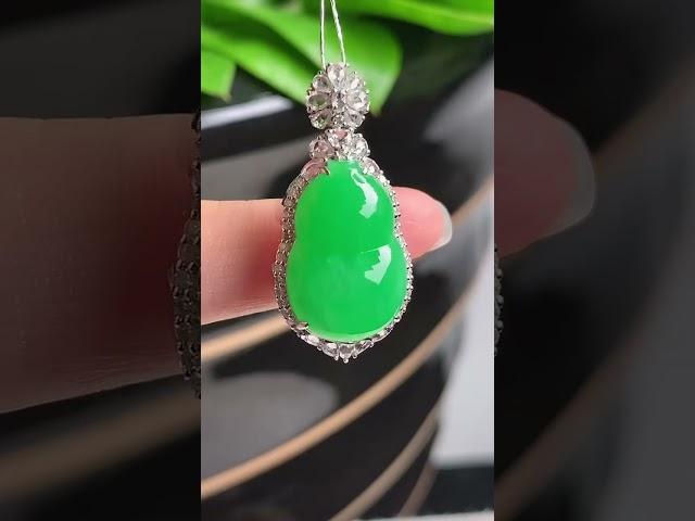 #翡翠市场 #翡翠鉴定 #翡翠手鐲 #翡翠 #珠寶 #crystals #玉 #jewelry #jade #冰晴翡翠 #直播#直播代购