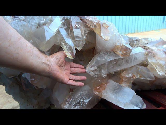 Mining a Gigantic Arkansas Quartz Cluster!  (Extended Footage)