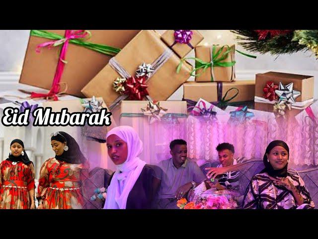 Guyyaa eid tin family bilaacha  makii surprise godhan warqii bitanifi  Galatoomawow Eid Mubarak 
