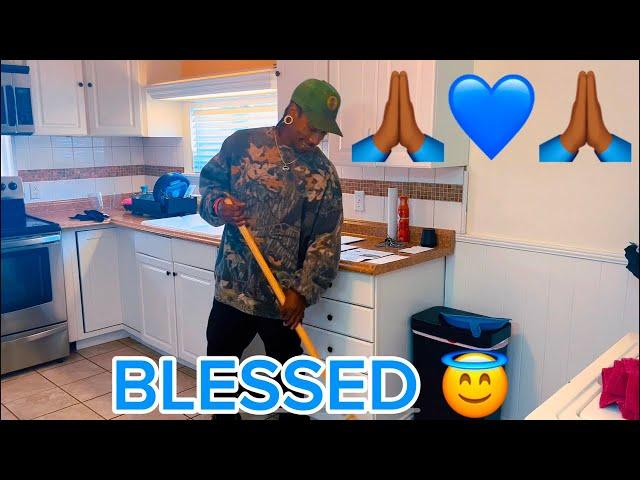 AP Is Going Back To Work! Blessed By God! #cleanthecity
