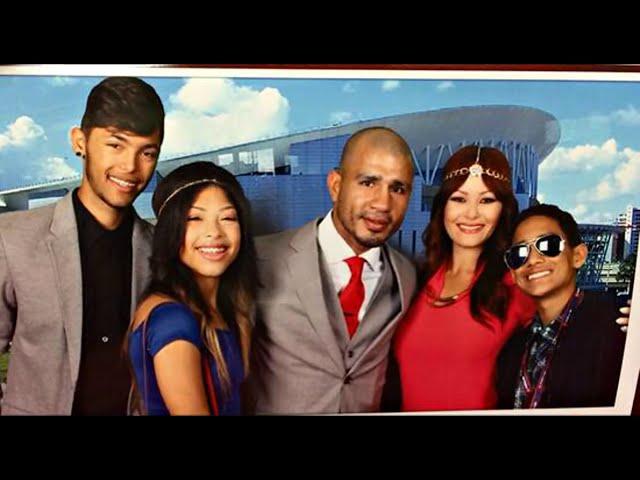 Miguel Cotto and his wife and children