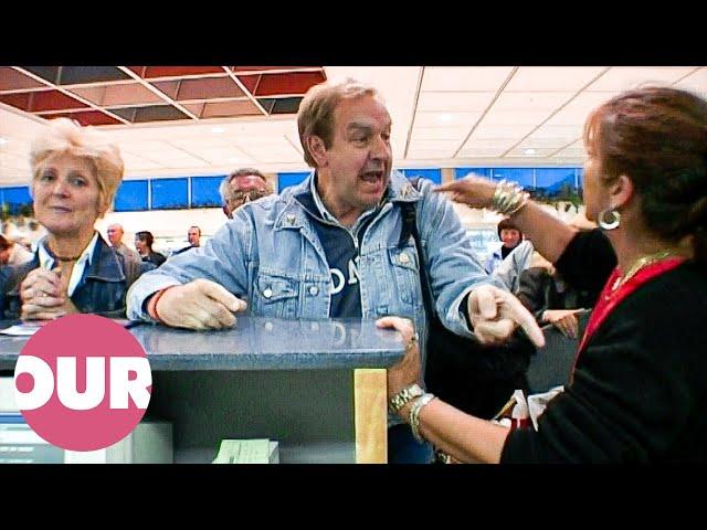 Airport Staff Deal With Angry Customers At Check-In | Holiday Airport E3 | Our Stories