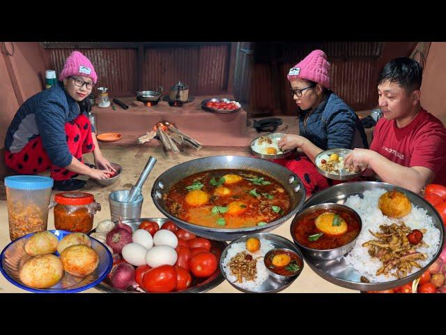 Egg Curry Recipe with Rice Cooking, Eating in Village - Nepali Village Cooking Recipe