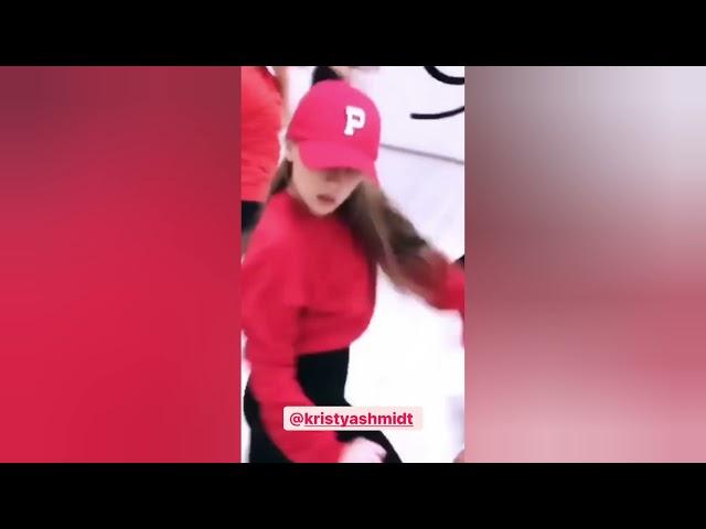 Kristina Shmidt Dancing