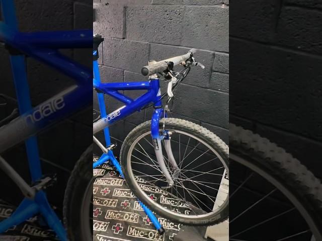 #Cannondale #KillerV Assessment, part 1. #mtb #restoration #bike #retro #mountainbike #90s #cycling