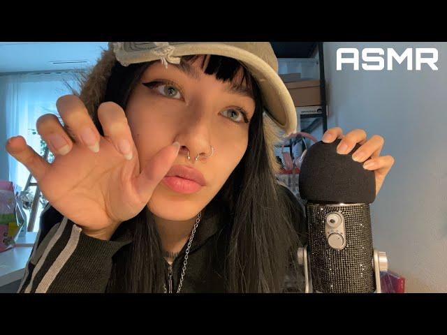 ASMR  FAST & AGGRESSIVE trigger assortment (mouth sounds, mic triggers,..)