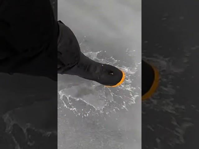 лед тает на Ладожском озере , Ice is melting on Lake Ladoga #ладога #fishing