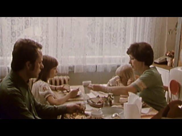 Stravovanie za socializmu (1977)