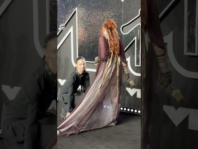 Chappell Roan Claps Back on VMAs Red Carpet